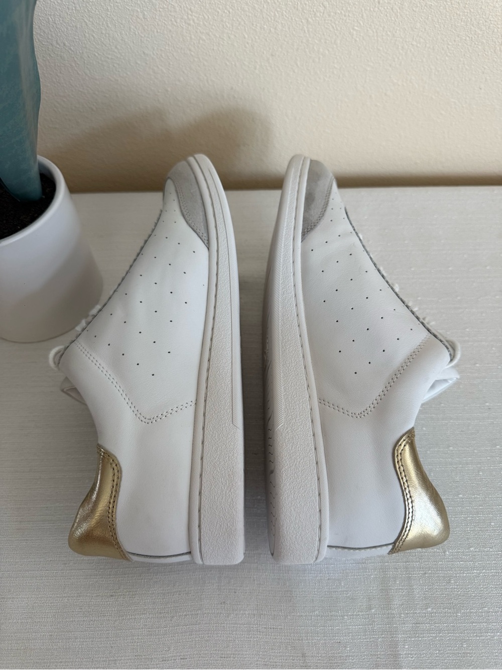 New Sofft White Leather Sneakers with Gray Toe and Gold Heel Accent - Picture 9 of 12